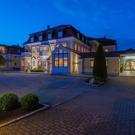 Gasthof Hotel Jaegerwirt Strasswalchen Luaran gambar