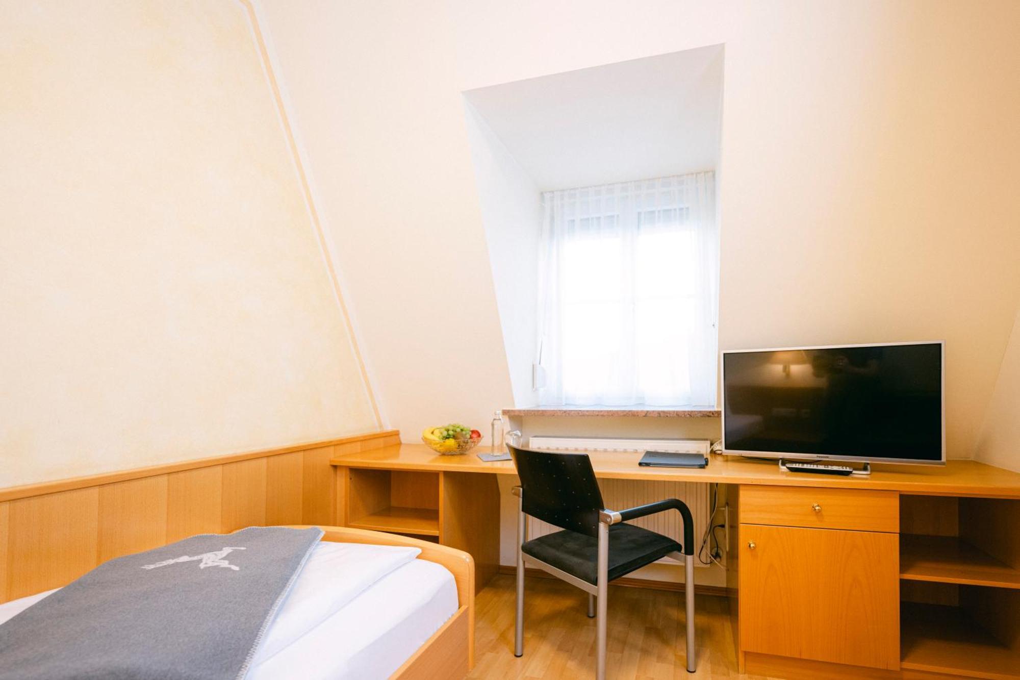 Gasthof Hotel Jaegerwirt Strasswalchen Luaran gambar