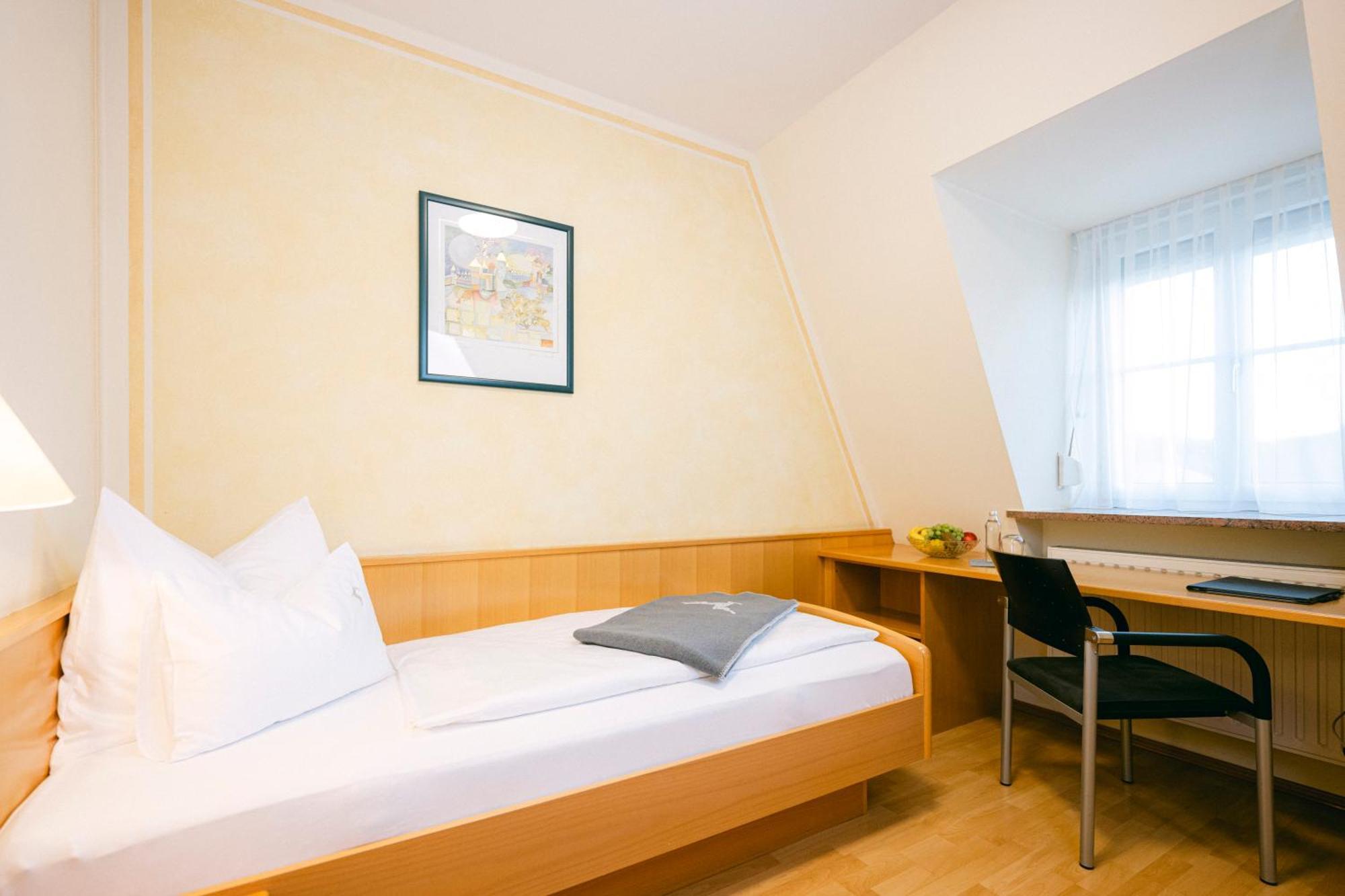 Gasthof Hotel Jaegerwirt Strasswalchen Luaran gambar