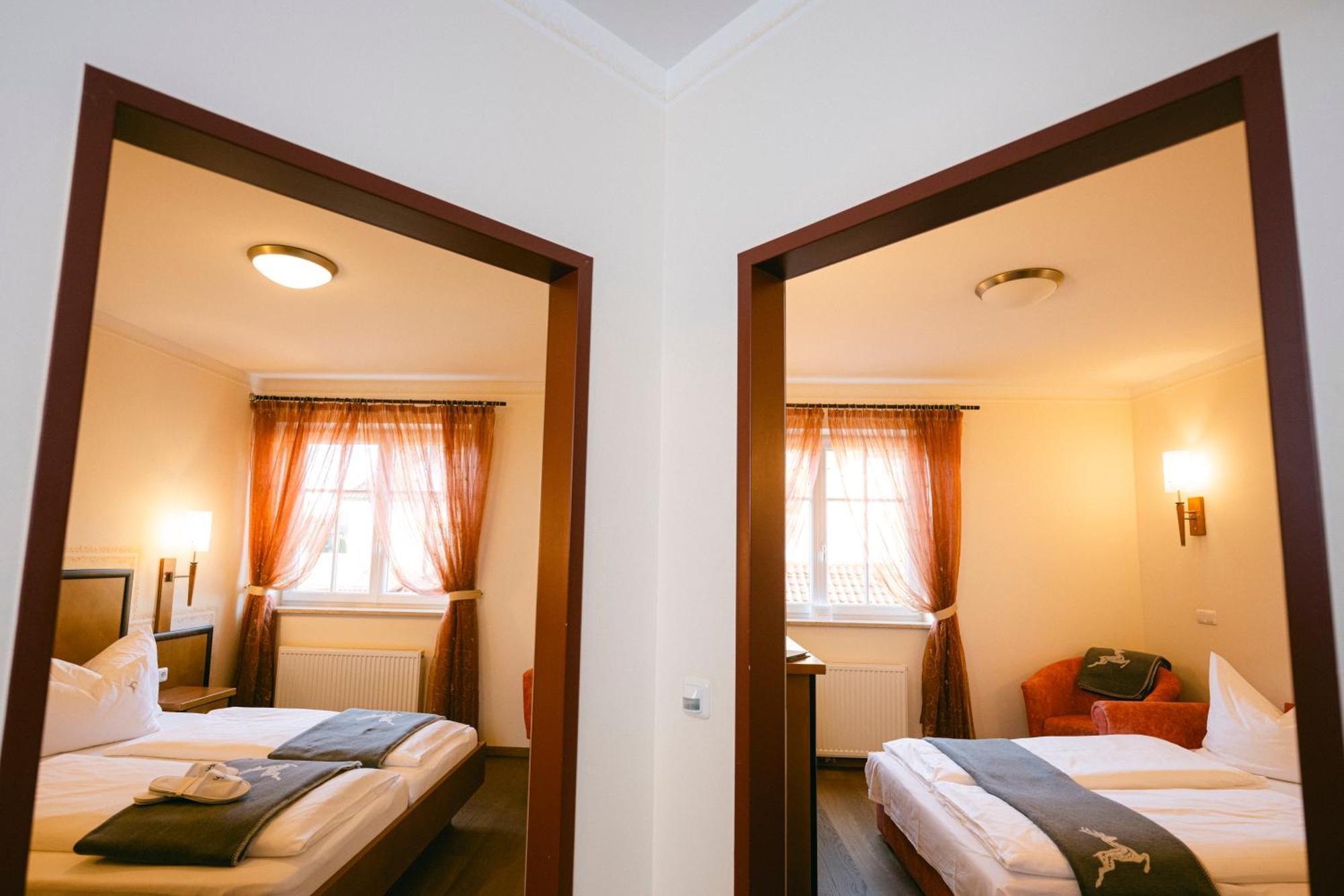 Gasthof Hotel Jaegerwirt Strasswalchen Luaran gambar