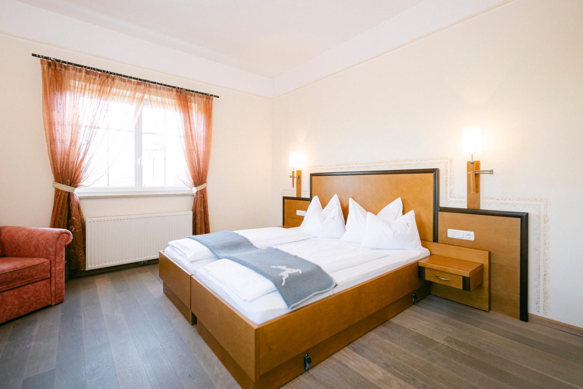 Gasthof Hotel Jaegerwirt Strasswalchen Luaran gambar