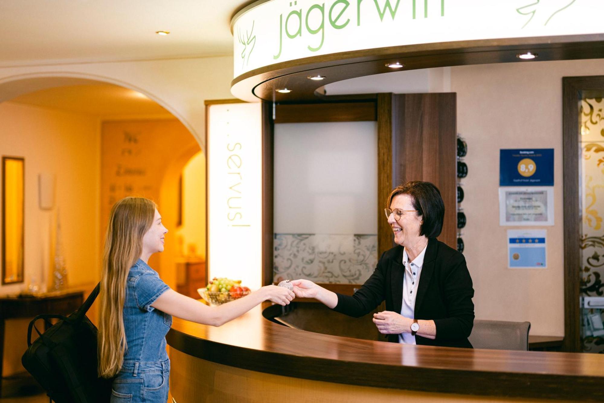 Gasthof Hotel Jaegerwirt Strasswalchen Luaran gambar